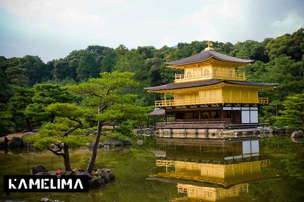 غرفه طلایی یکی از زیباترین جاهای دیدنی ژاپن