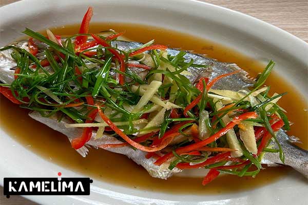 ماهی کامل بخارپز یک غذای چینی محبوب