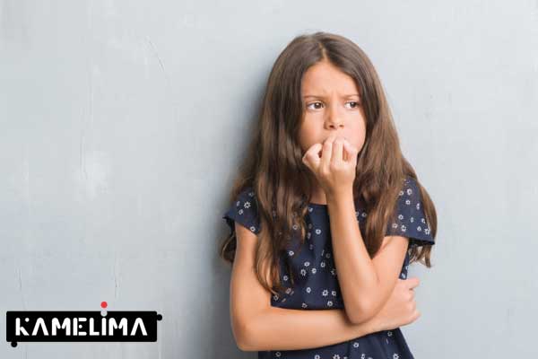 علت ناخن خوردن در کودکان چیست؟