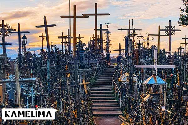 ترسناک ترین جاهای دیدنی دنیا، تپه صلیب ها، لیتوانی